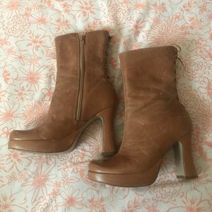 Steve Madden boots